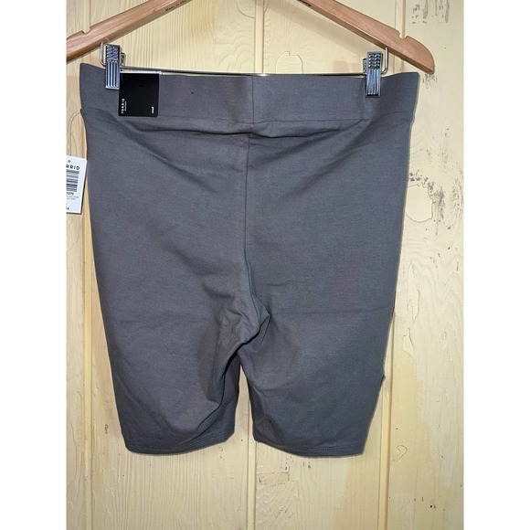 Torrid Shorts Womens 1X Biker High Rise Bermuda Gray Stretch Pull On New - Picture 4 of 9
